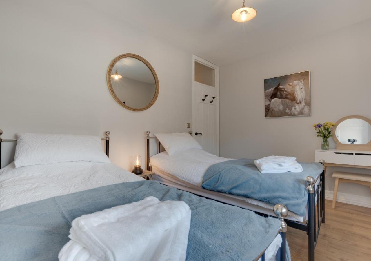 Samphire Cottage Seahouses Extérieur photo